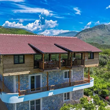 Shena The Farm Boutique 3*