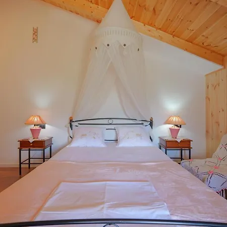 Shena The Farm Boutique Mesopotam