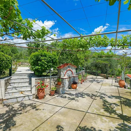 Guest house Shena The Farm Boutique
