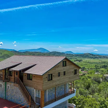 Shena The Farm Boutique 3*