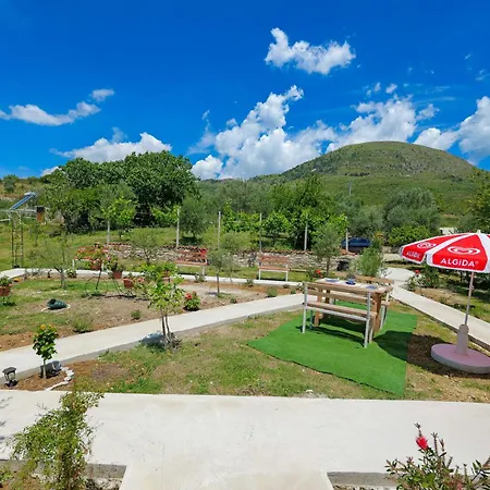 Guest house Shena The Farm Boutique *
