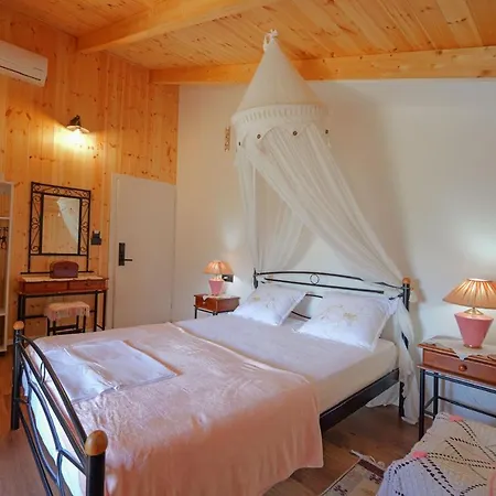Shena The Farm Boutique Mesopotam