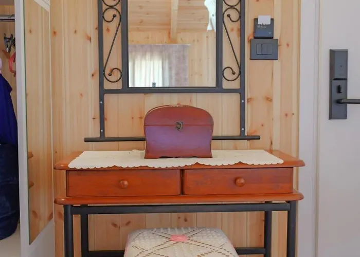 Shena The Farm Boutique Guest house